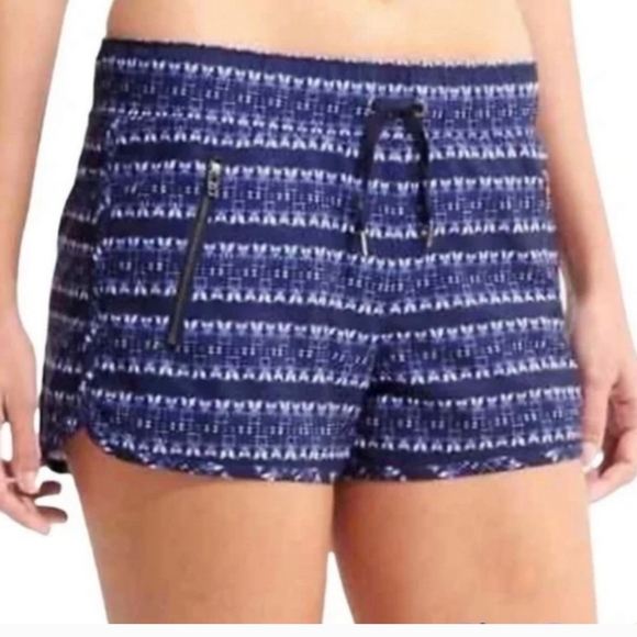 Athleta Pants - Athleta Ikat Stripe Sway Shorts Size S Blue Elastic Waist Drawstring Zip Pockets